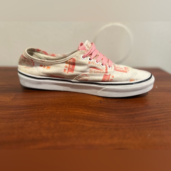Vans women Dolen sneakers Shoes with Pink Laces size 11 - Picture 6 of 8